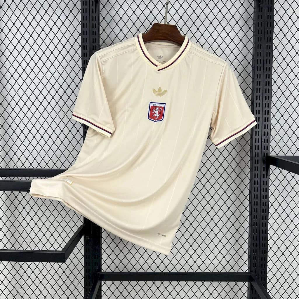 Maillot Lyon concept 2025-26 #1