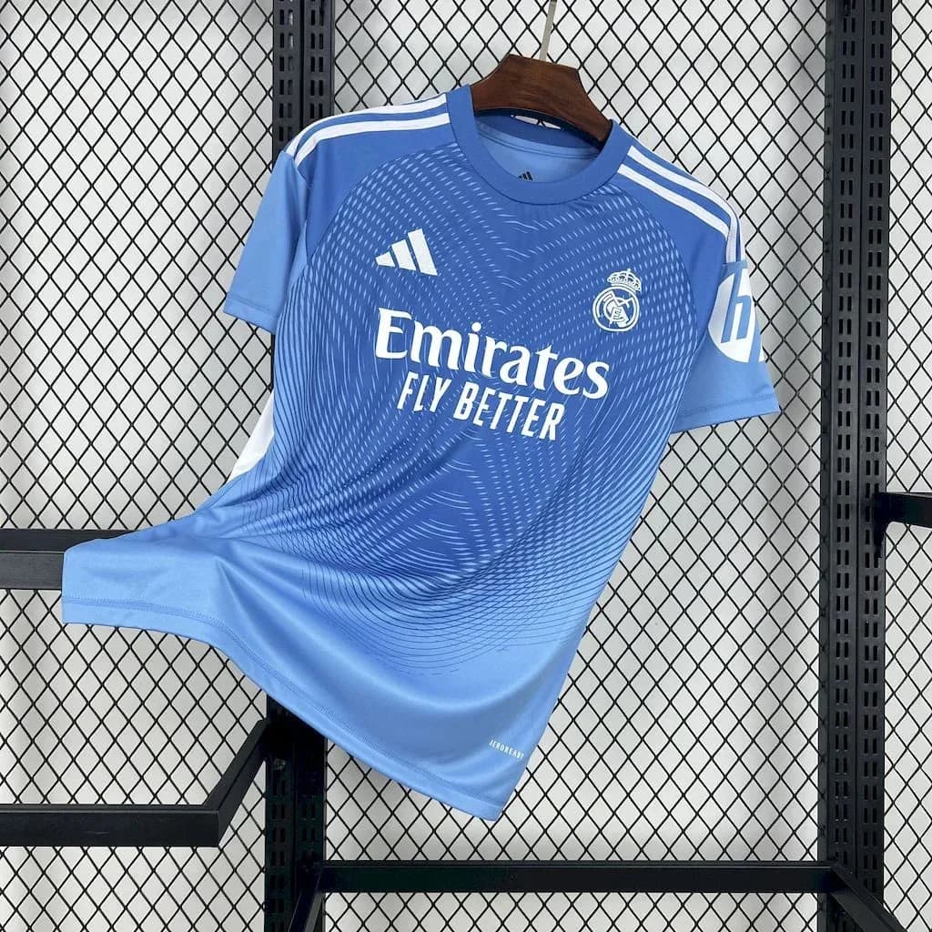 Maillot Real Madrid concept 2025-26 #1